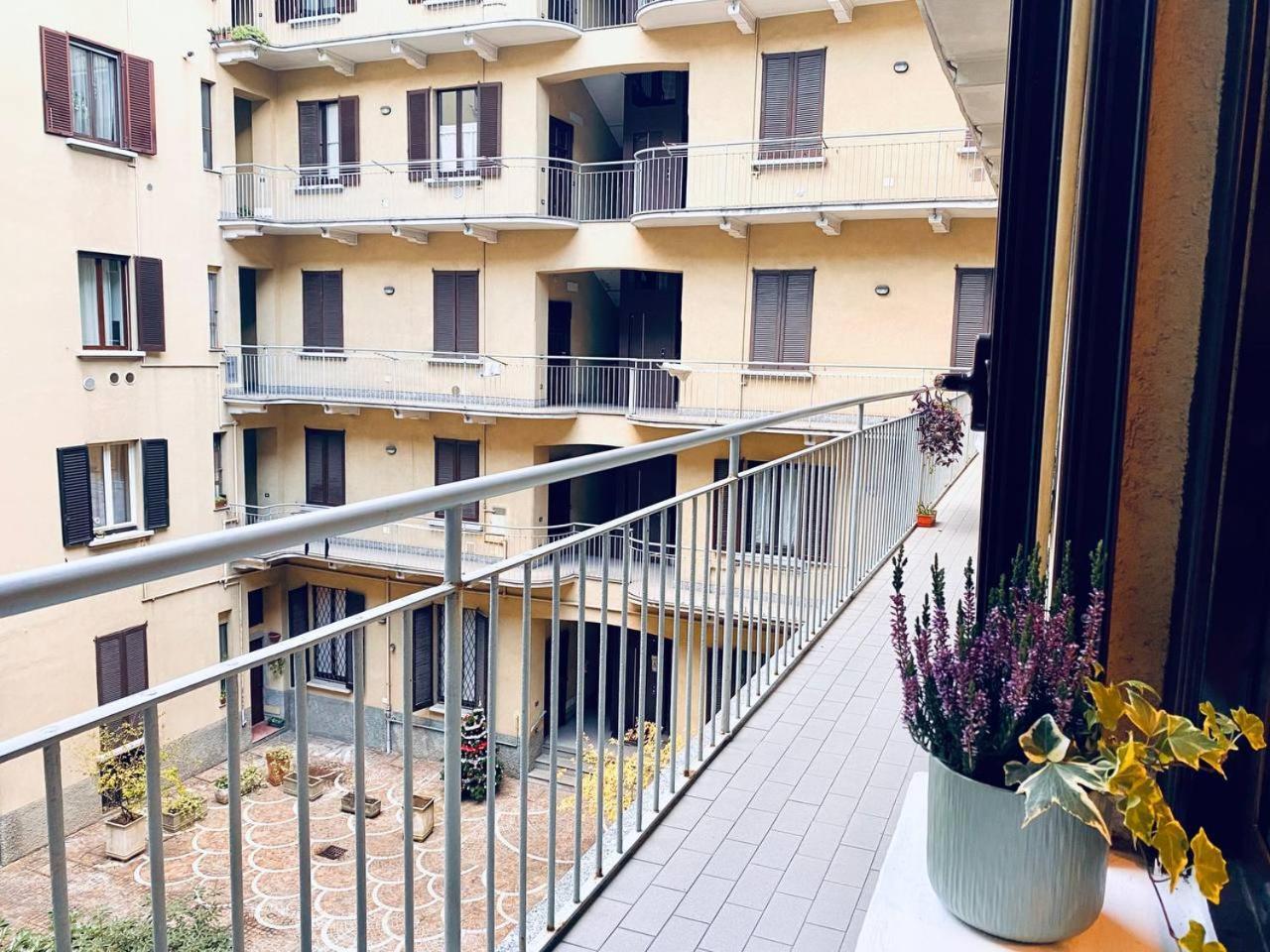 Апартаменти Ringhiera House Tertulliano - Free Street Parking Nearby Мілан Екстер'єр фото